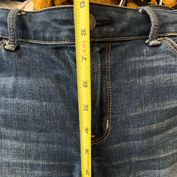 Mid-Rise, Medium Wash Stretch Skinny Jeans - Picture 6 of 7